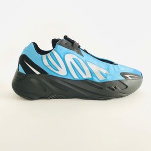 AUTHENTIC ADIDAS YEEZY 700 MNVN BRIGHT CYAN